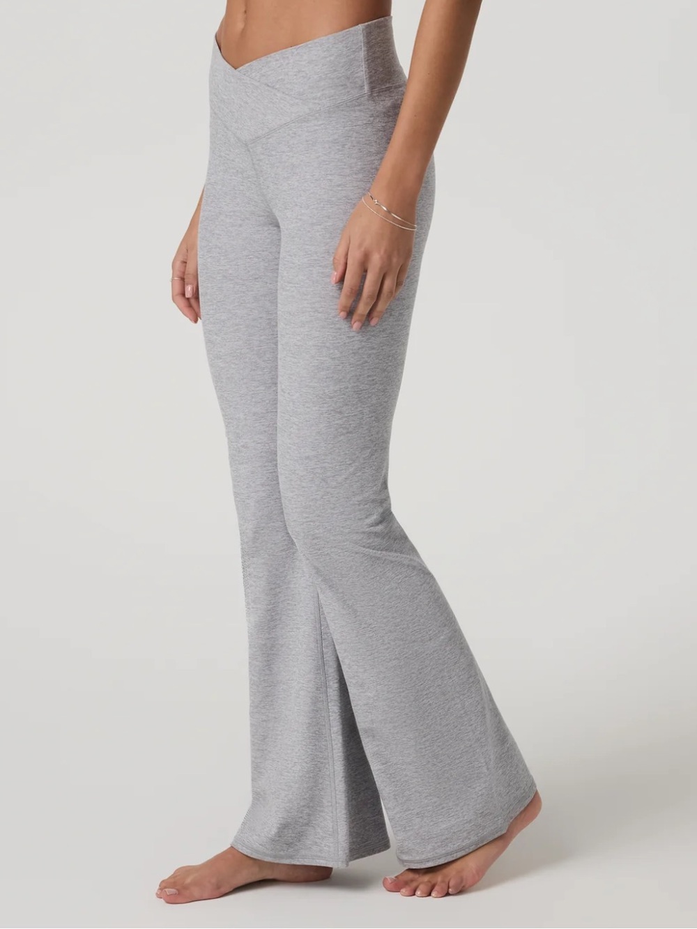 Vuori Elevation Rhythm Flare Pants Light Heather Grey